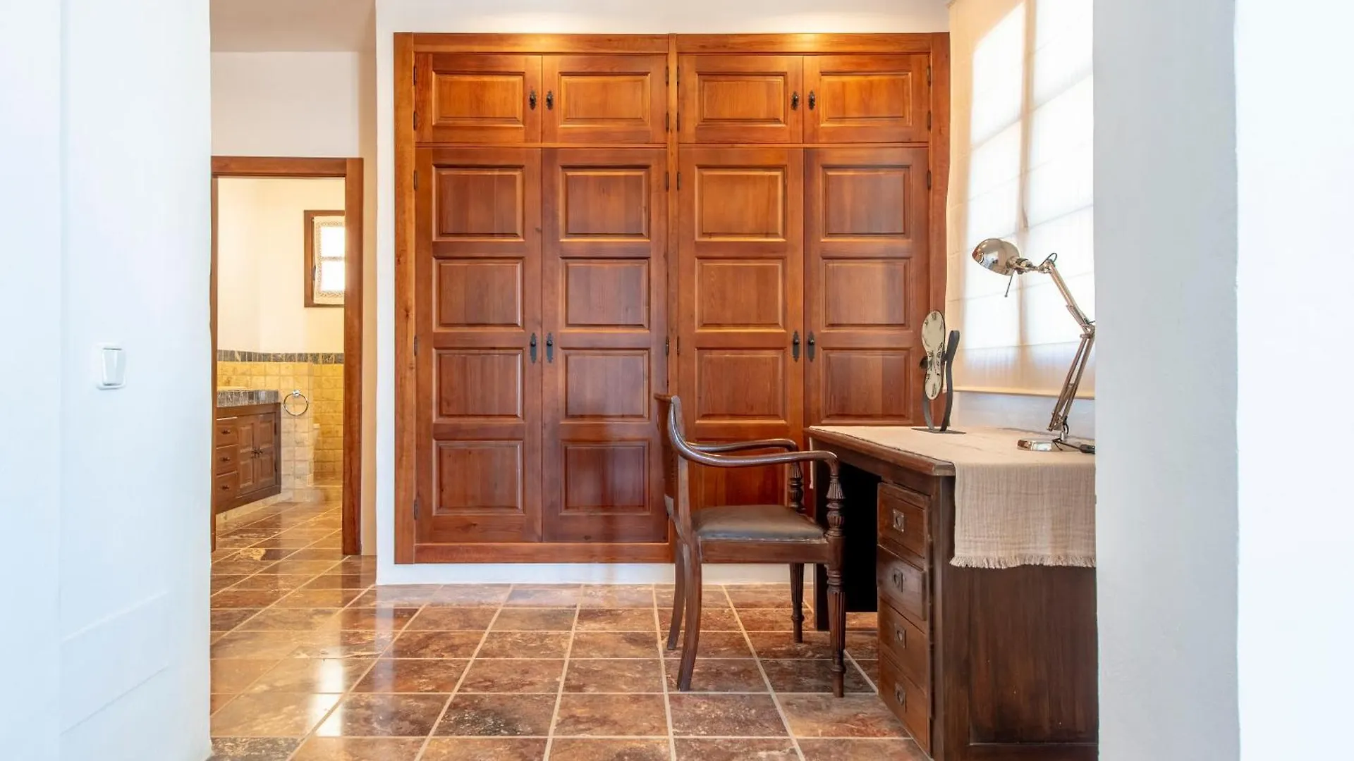 San Josep 6-Bed Villa Sleeps 14 Pool & Sea View