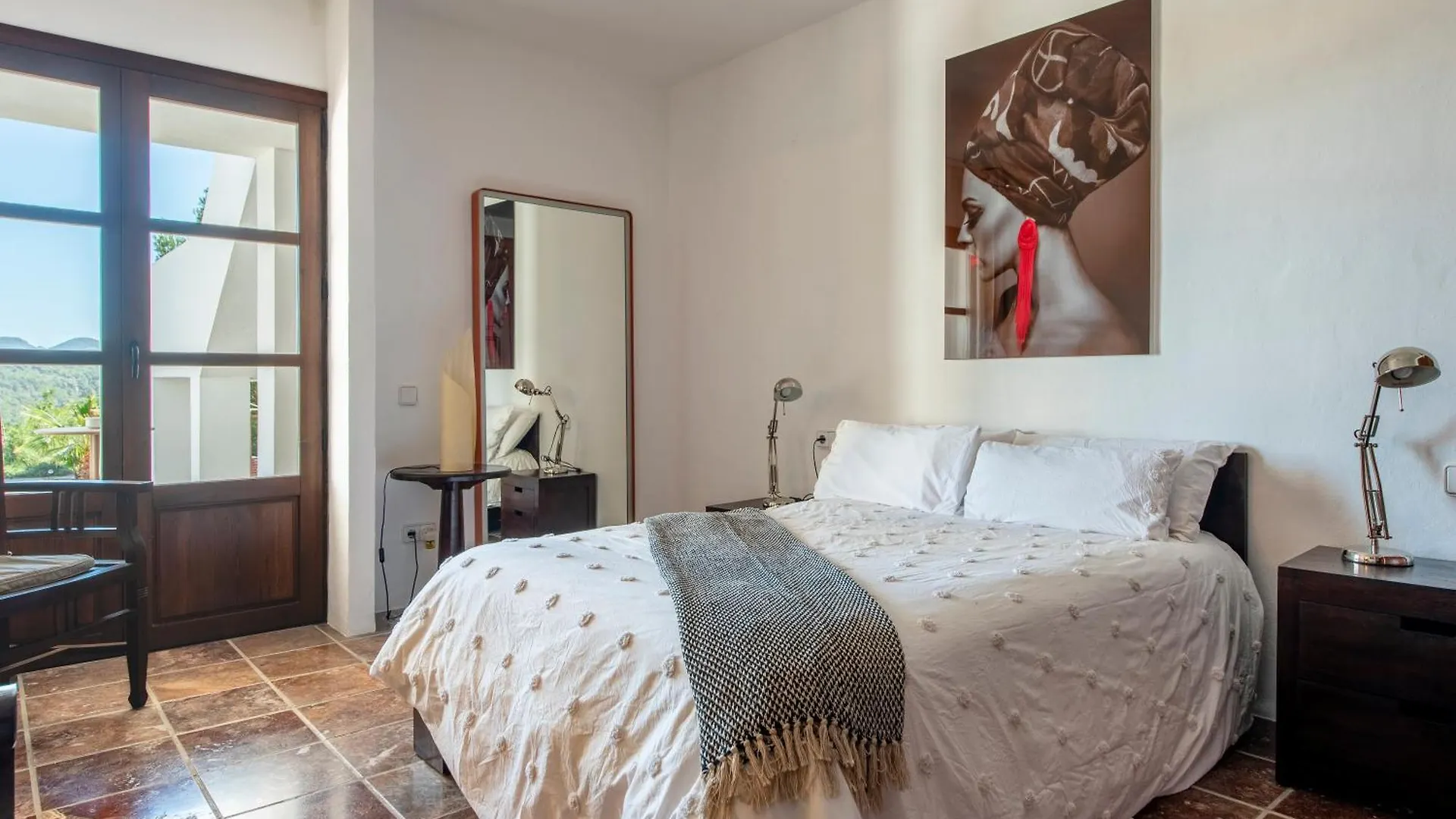 San Josep 6-Bed Villa Sleeps 14 Pool & Sea View